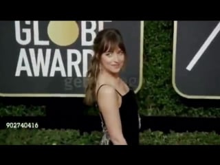 Dakota no tapete vermelho do golden globes