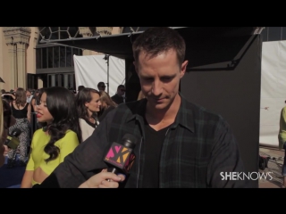 Jason dohring on the 2014 teen choice awards red carpet