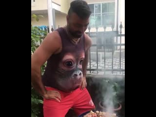 Настоящее 3d big face baby orangutan