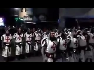 Испанские тамплиеры провели марш в память о 700 х лет исламского гнета