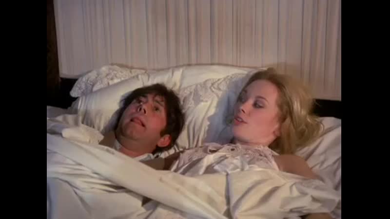 Keep it up downstairs (1976)