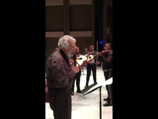 Placido domingo rehearsal with mariachi