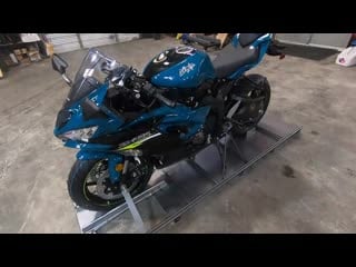 2021 kawasaki ninja zx 6r 636 unboxing complete build pearl nightshade teal