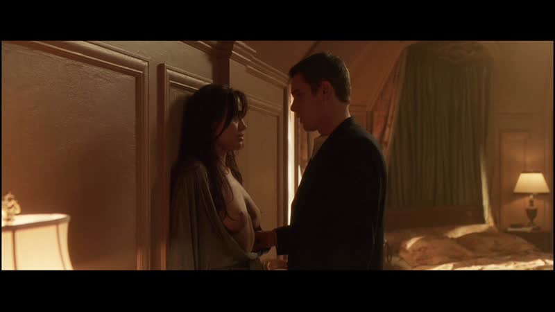 Анджелина джоли (angelina jolie) голая в фильме «забирая жизни» (2004)