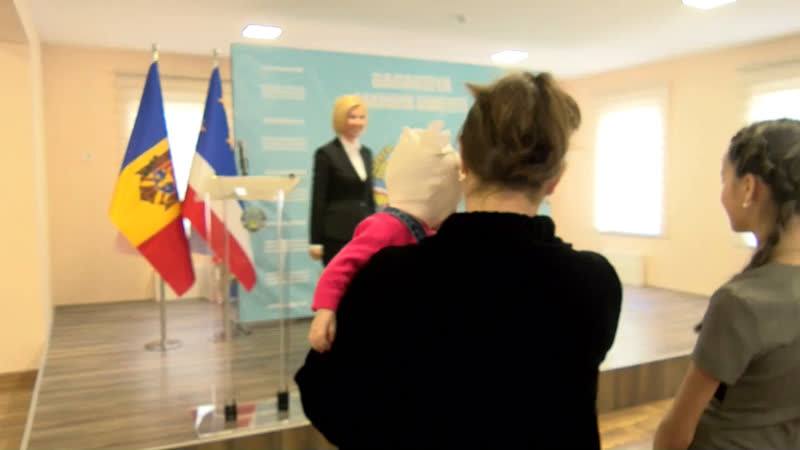 Live башкан гагаузии награждает медалью şannı ana многодетных матерей