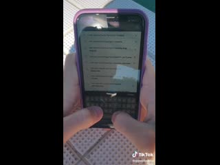 Девочки и тик ток нихуя ето че внатуре работает