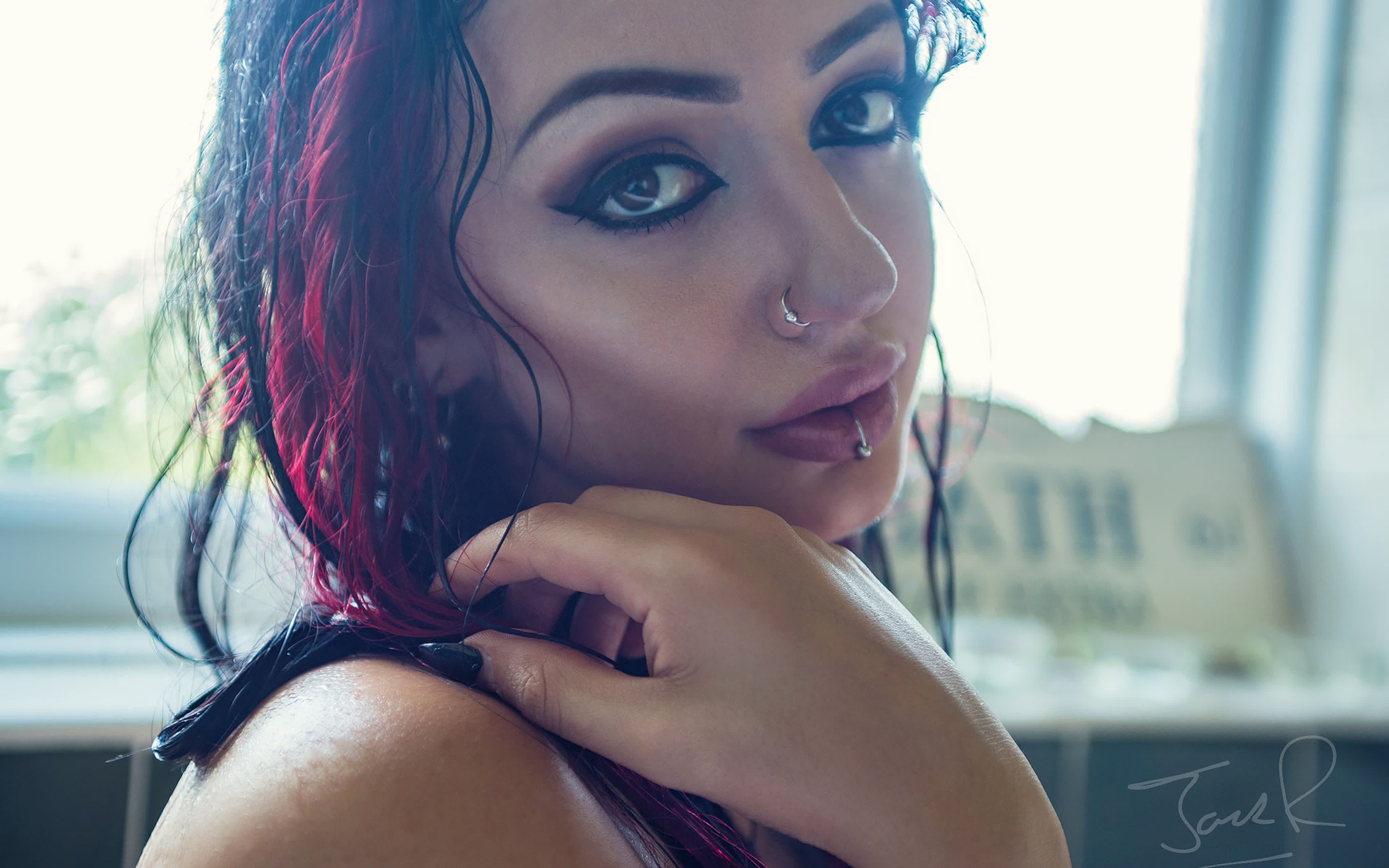 Модель dani divine