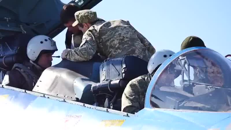 Відео, присвячене останньому зльоту пілотів екіпажу су 27уб, який розбився 16 жовтня