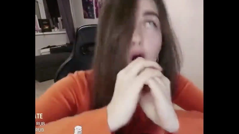 Аринян в сексуальной агонии