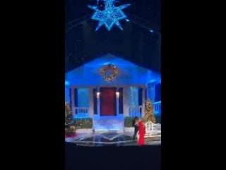 Fergie & jussie smollett (live @ taraji's white hot holidays)