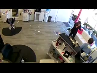 Неожиданный посетитель