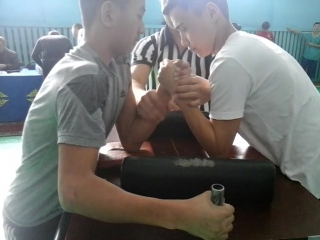 Arm wrestling 55kg