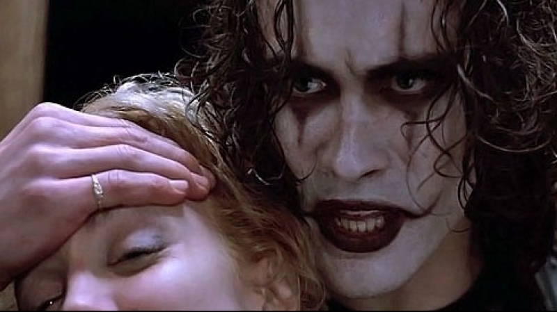 Мать это имя божье, что на губах и в сердцах всех детей ворон 1993 год