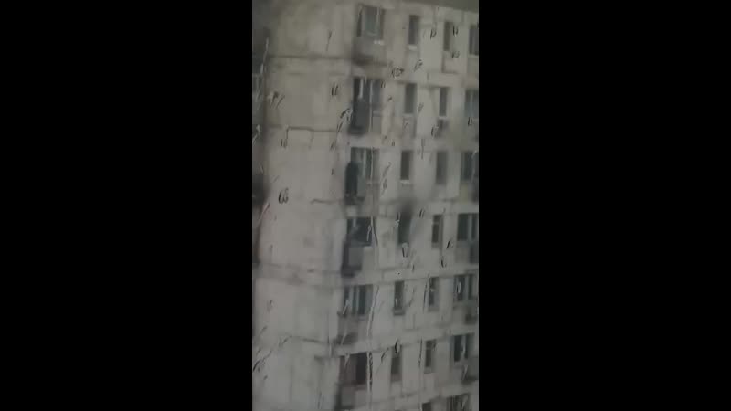 Молодой житель города фокино в приморском крае вытащил из горящей квартиры двух девочек