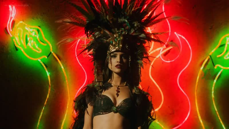 Eiza gonzález (gonzalez), elle lamont, etc from dusk till dawn s01e06 (2014) эйса гонсалес, эль ламонт от заката до рассвета