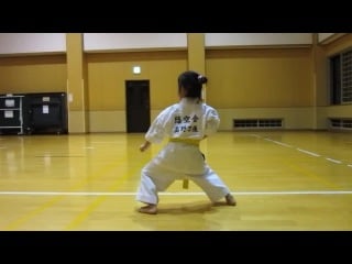 Heian shodan 4 year olgg girl