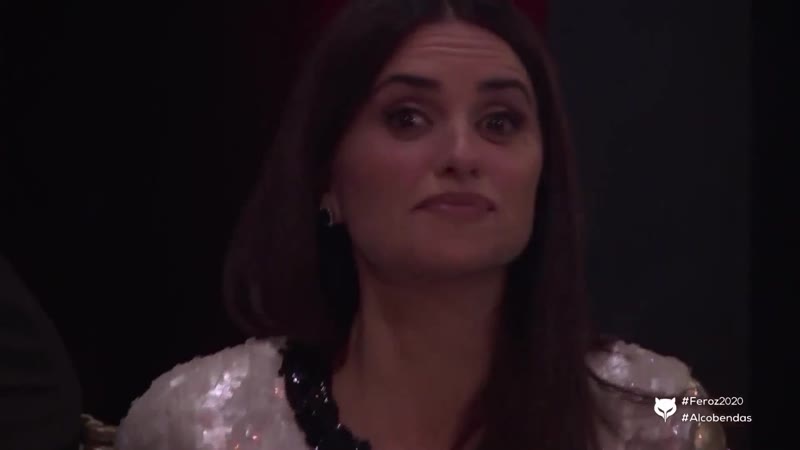 Premios feroz 2020 maria hervas saluda a penelope cruz en la gala de alcobendas