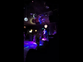 Havana karaoke club live
