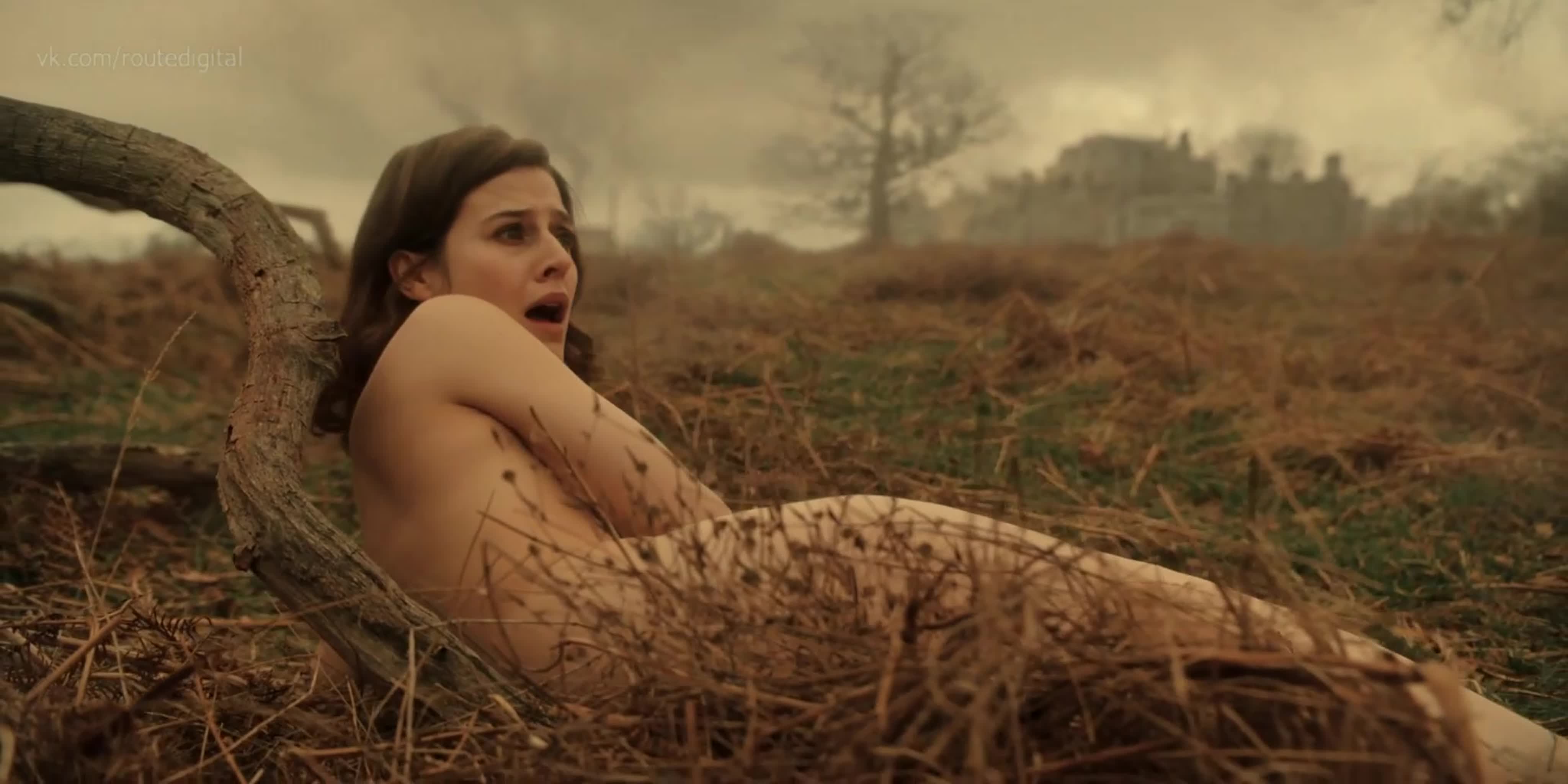 Emma paetz nude (covered) pennyworth s01e06 (2019) hd 1080 watch online   эмма паэтц пенниуорт watch online
