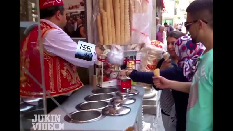 Трент резнор выпускает переиздание with teeth