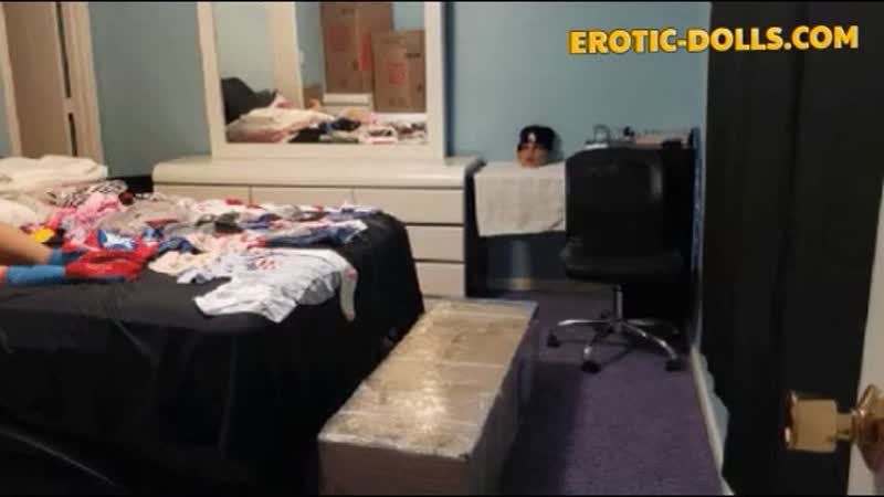 Скрытая камера зафиксировала секс куклу!
