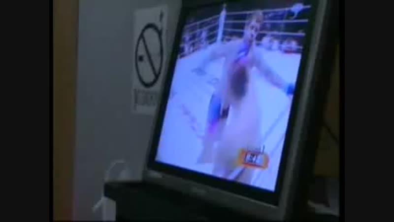 20 fedor emelianenko watches mirko 'crocop' filipovic ko his brother aleksander pride gp 2004