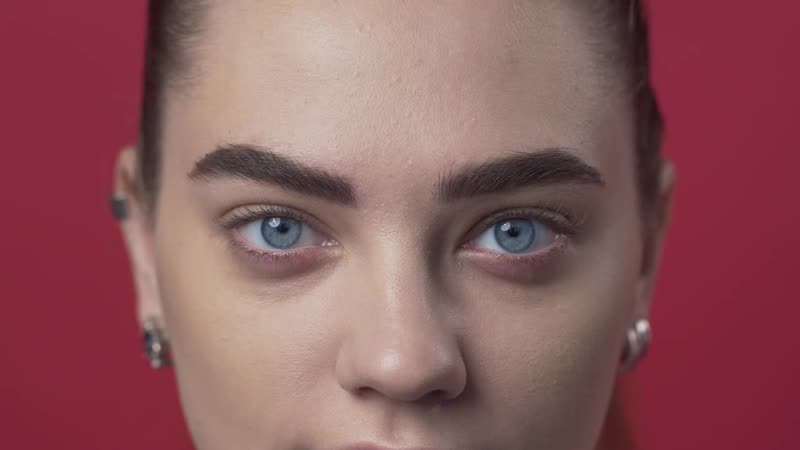 Мила идеальные брови с bell hypoallergenic