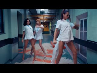 Riton & oliver heldens feat vula turn me on