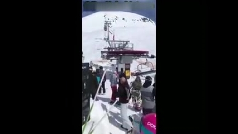 Трагедия на грузинском курорте гудаури канатка убивает лыжников