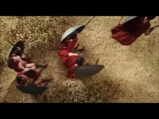 The only 13 volunteers spartans on their way to war