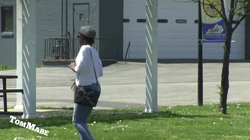 Телефон приманка с встроенным электрошокером