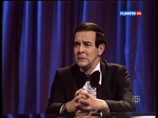 Маритана поет