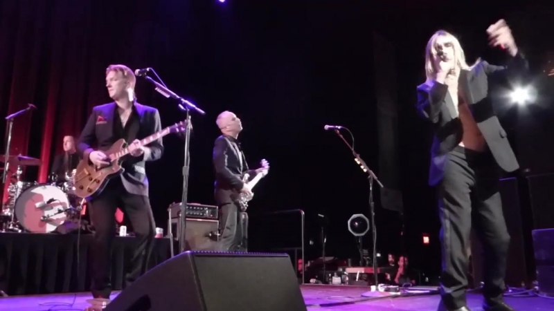 Sxsw porn video – Iggy pop josh homme sister midnight (sxsw 2016) hd