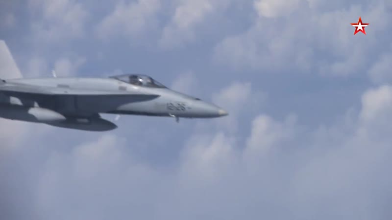 Су 27 прогнал натовский истребитель от пассажирского самолёта