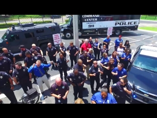 Hollywood police department running man challenge танцующие полицейские голливуда (полиция сша, us police, dance)