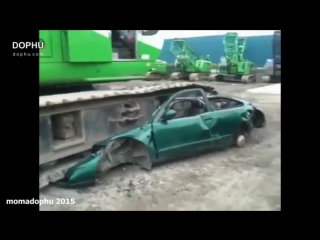 Amazing car crushed car crusher compilation 2015