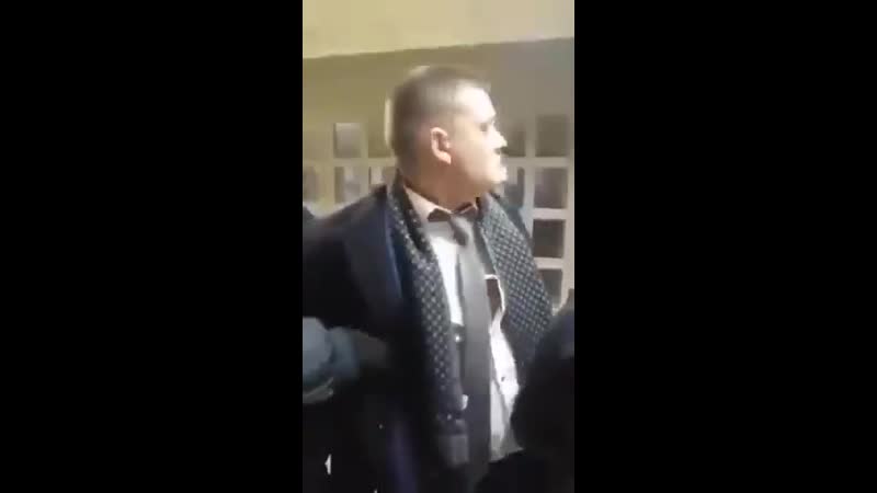 Сотрудник усб уфсин по санкт петербургу устроил пьяный дебош прямо в отделении полиции