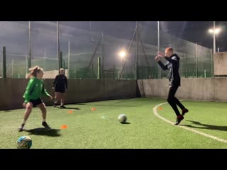 Passing receiving warm up with coaching points training121