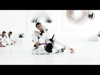 Gui mendes 2 leg drag trapping opponent from guard pass