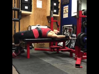 Зажало мотню mp4