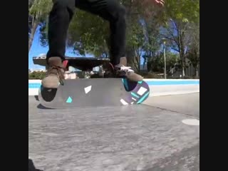 Sto strouss / kick flip primo slide shove it out at the courthouse