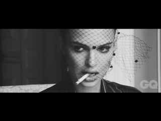 Эмили ратаковски (emily ratajkowski) gq (сентябрь 2015) mario testino