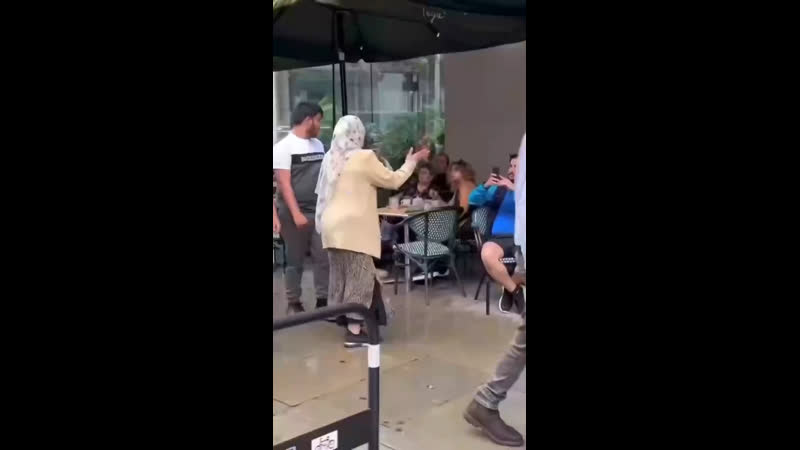 Жительница британии негодует из за поглощения британцами сендвичей с ветчиной