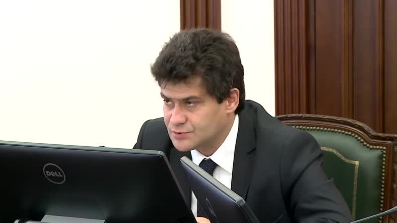 Мэр екатеринбурга уволил чиновников за плохую работу