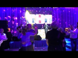 Art & cool tu vuò fa l'americano ( renato carosone cover )