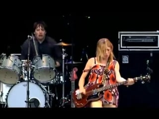 Sonic youth eurockeennes (belfort, france) (2005)