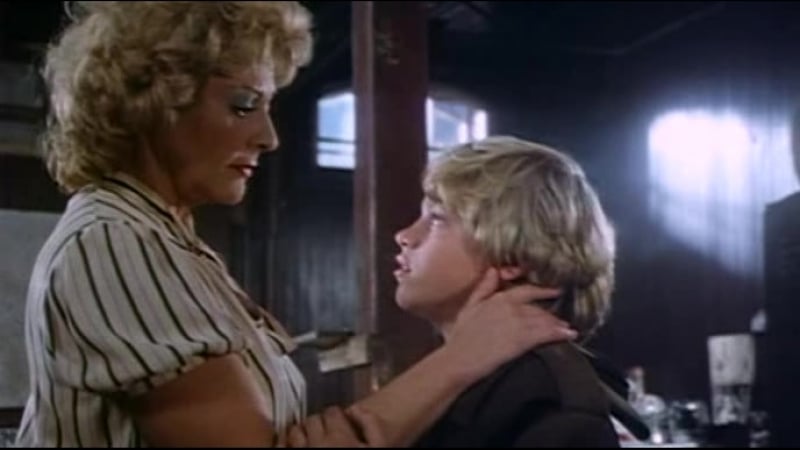 Хвала женщине (ролик 1)