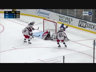 Bobrovsky makes great sprawling save