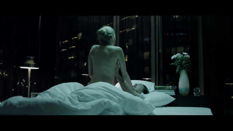 Эстелла уоррен (estella warren sex scenes in "the stranger within" 2013)