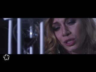 Tina lain 5 шагов назад